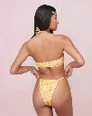traje de baño - 2025-05-02T112759.539.webp