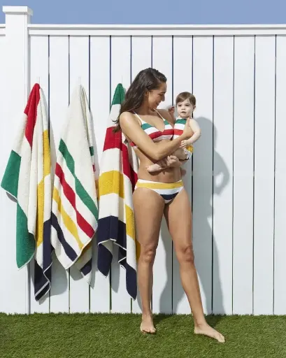 SWIMSUIT LINE WHIT